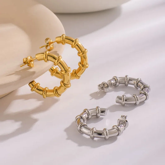 Classic Ribbed Huggie Earrings