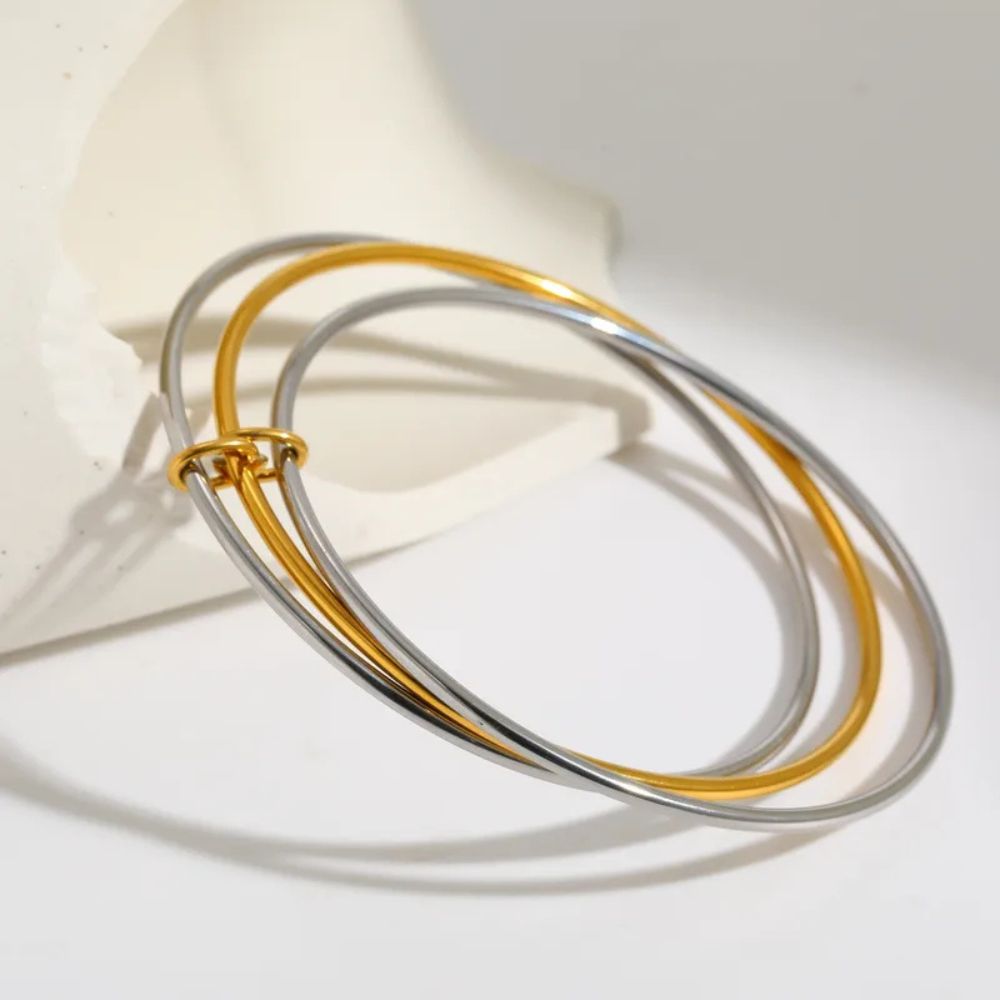 Three Rings Linked Bracelet