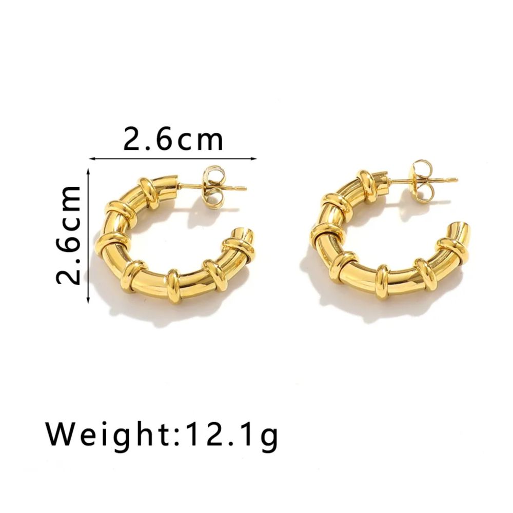 Classic Ribbed Huggie Earrings