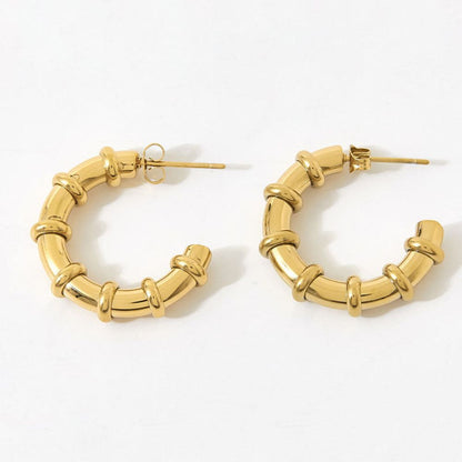 Classic Ribbed Huggie Earrings